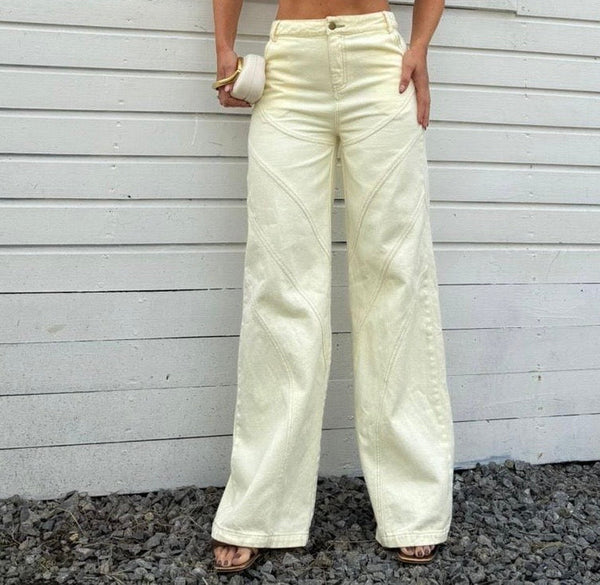 Jean amarillo mantequilla diseño